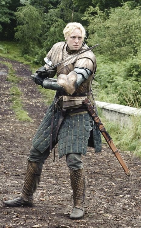 Brienne of Tarth in practical plate armor
